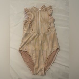 Bella - Sleeveless Ruffle One Piece Swimsuit Mott 50